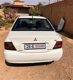 میتسوبیشی لانسەر